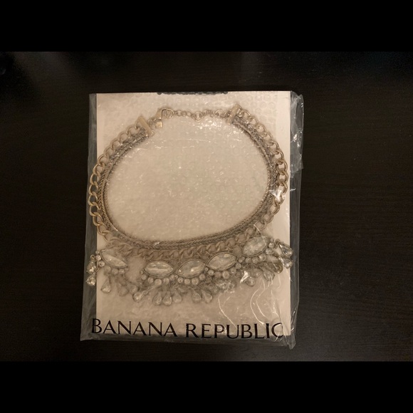 Bold chain style necklace - Picture 5 of 5